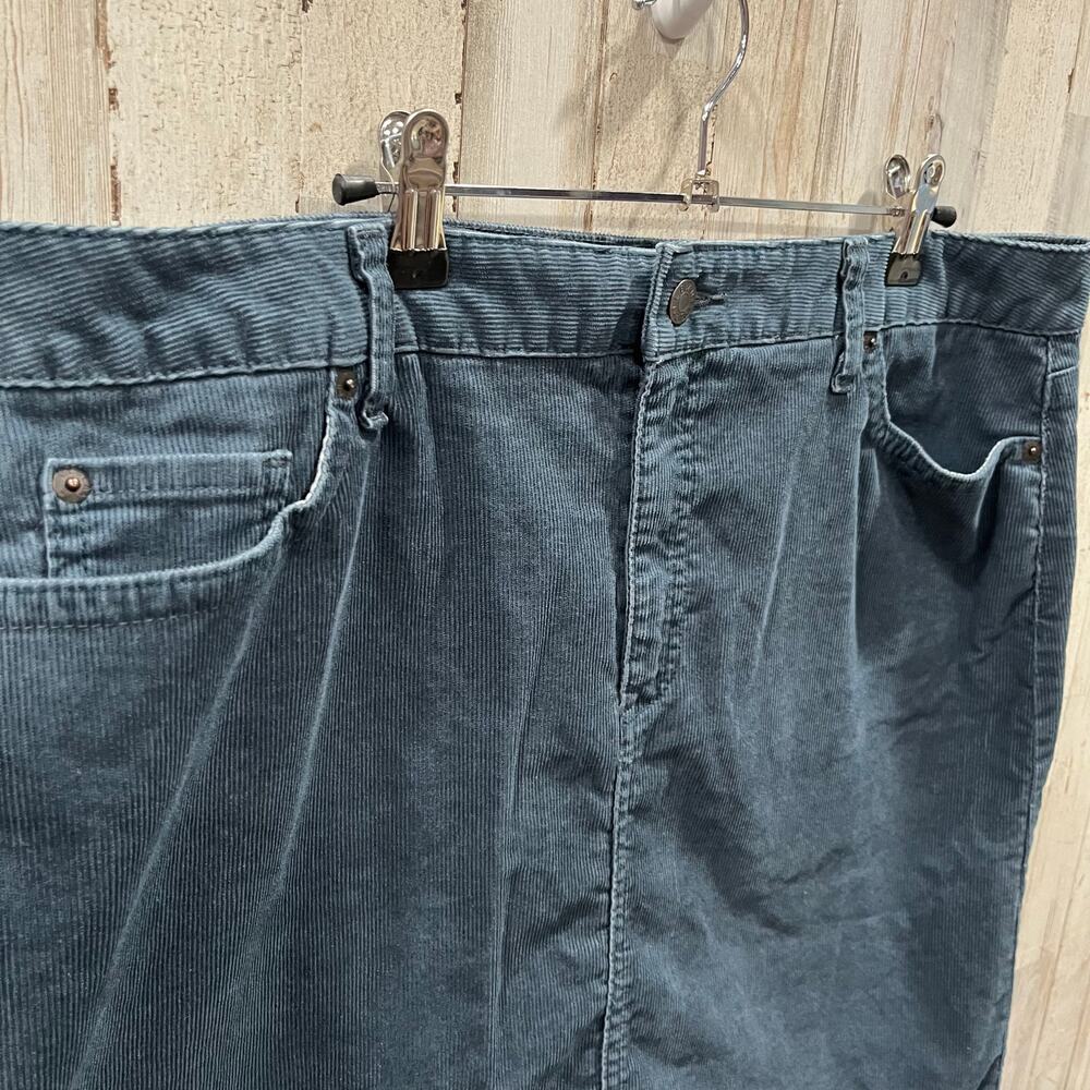 LL Bean Blue Corduroy Knee Length Skirt Slit Modest Womens Size 16 - Picture 3 of 7